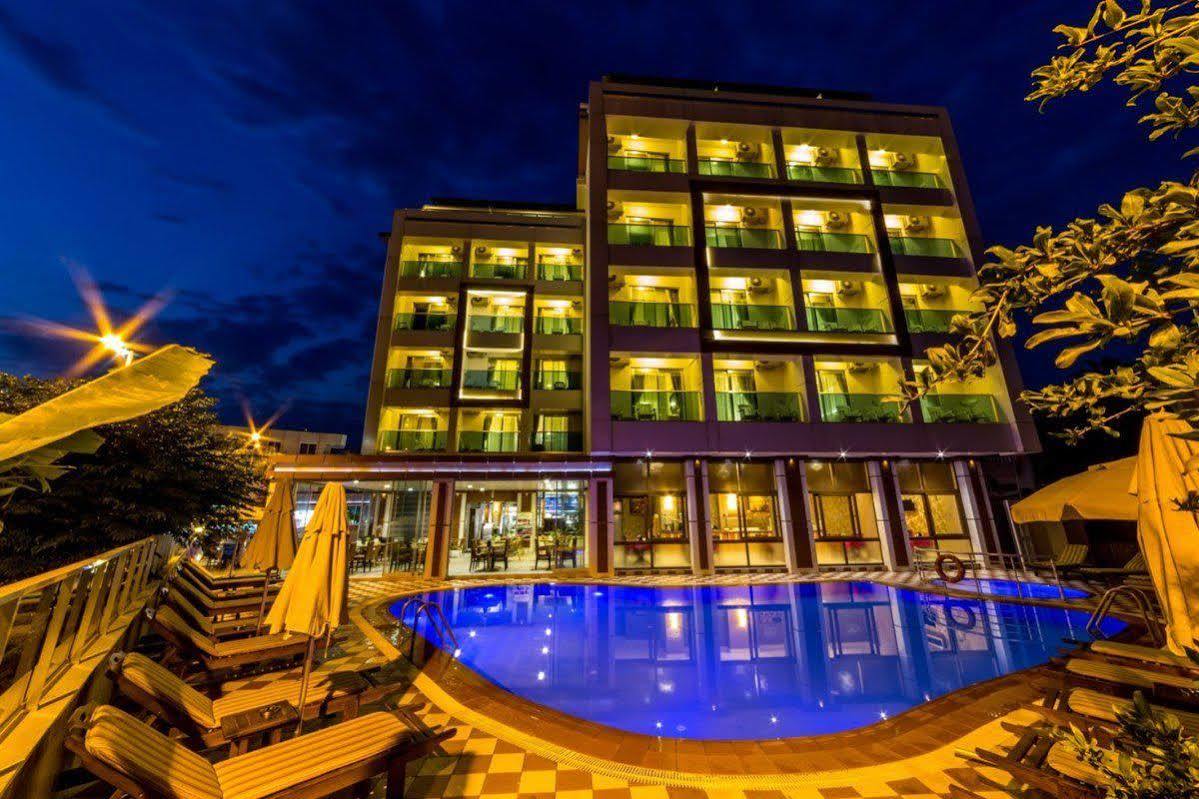 Ketenci Center Hotel 4*